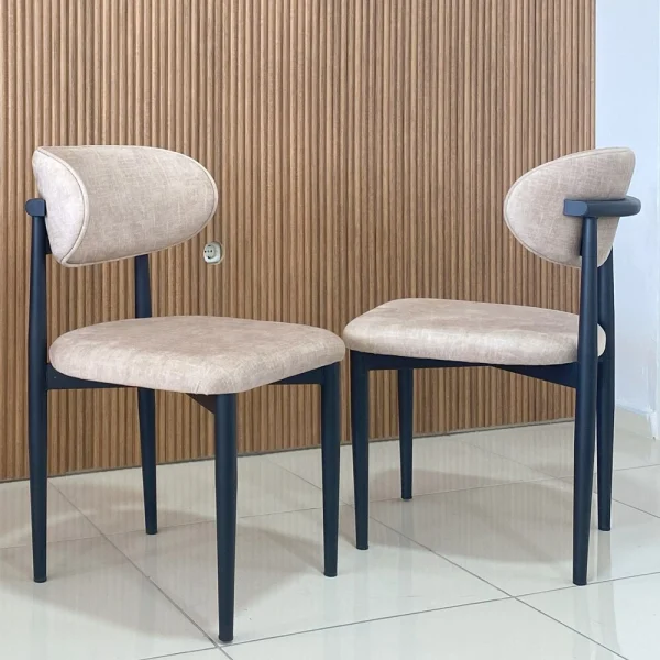 Hasko Bingöl Mobilya - Bond Siyah Ayaklı Metal Sandalye